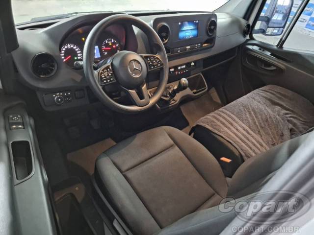 2024 MERCEDES BENZ SPRINTER TRUCK 