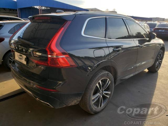2019 VOLVO XC60 