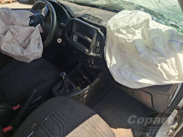 2023 FIAT STRADA 