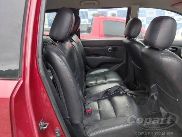 2012 NISSAN GRAND LIVINA 