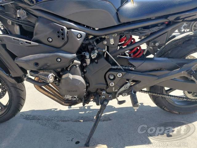 2011 YAMAHA XJ6 