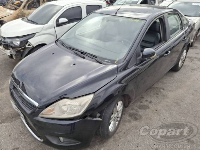 2009 FORD FOCUS SEDAN 