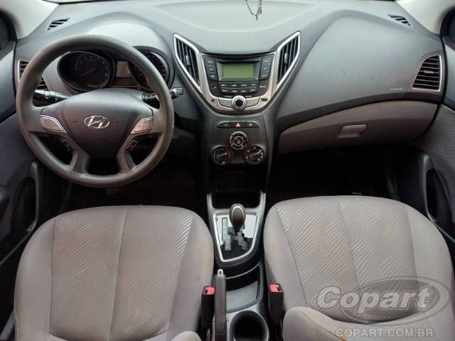 2014 HYUNDAI HB20S 