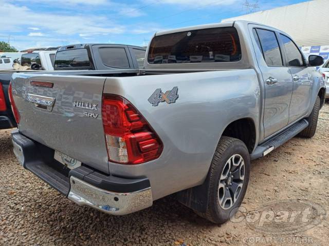 2024 TOYOTA HILUX CD 