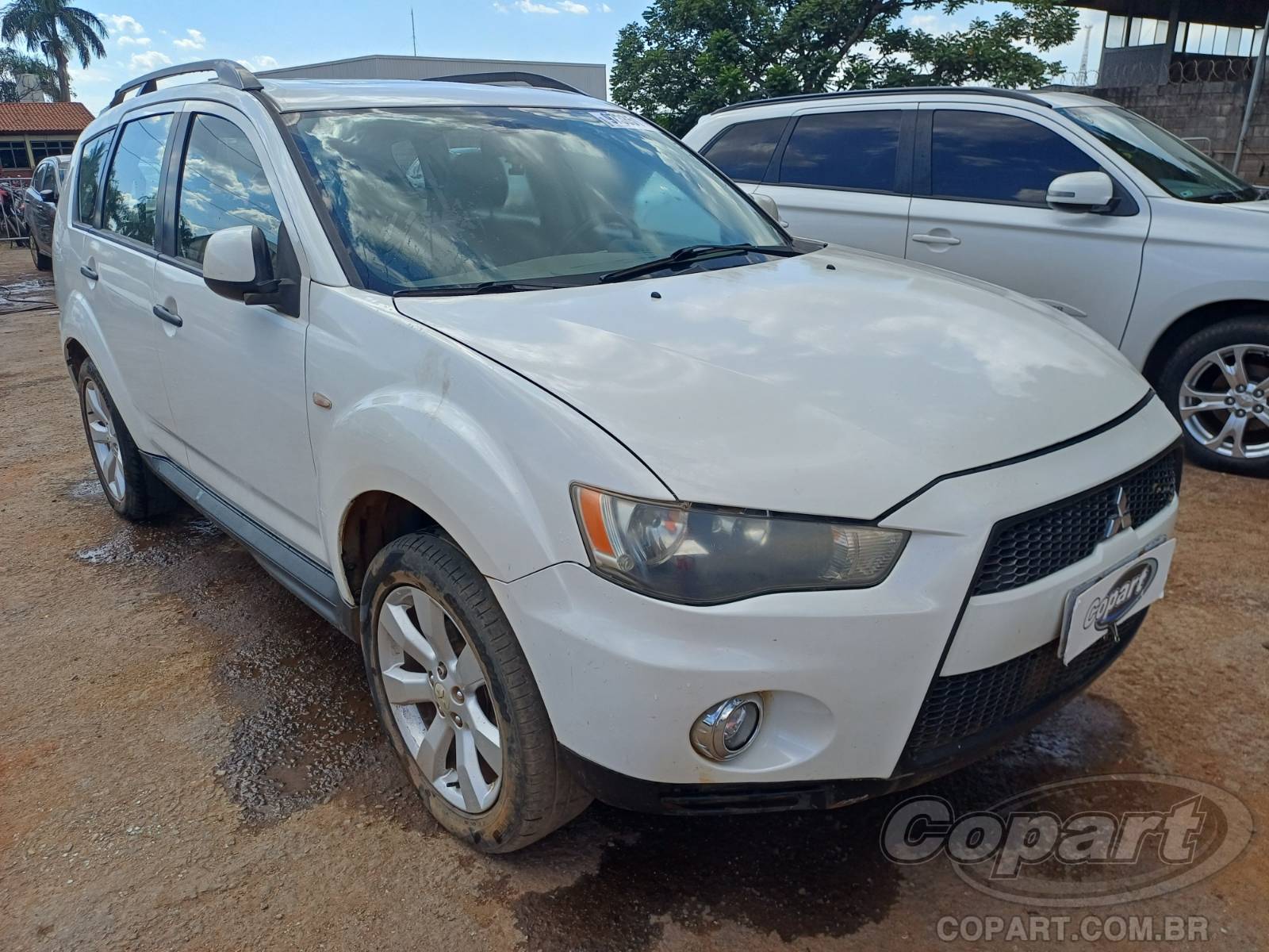 Veículo Mitsubishi Outlander MITSUBISHI OUTLANDER 2.0 16V MIVEC 2012 2012 em leilão