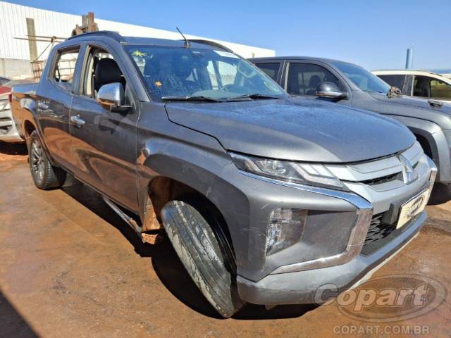 2025 MITSUBISHI L200 TRITON 