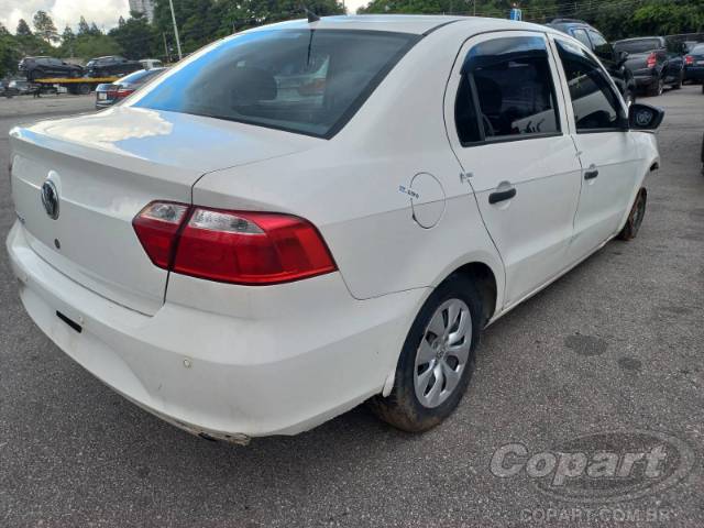 2016 VOLKSWAGEN VOYAGE 