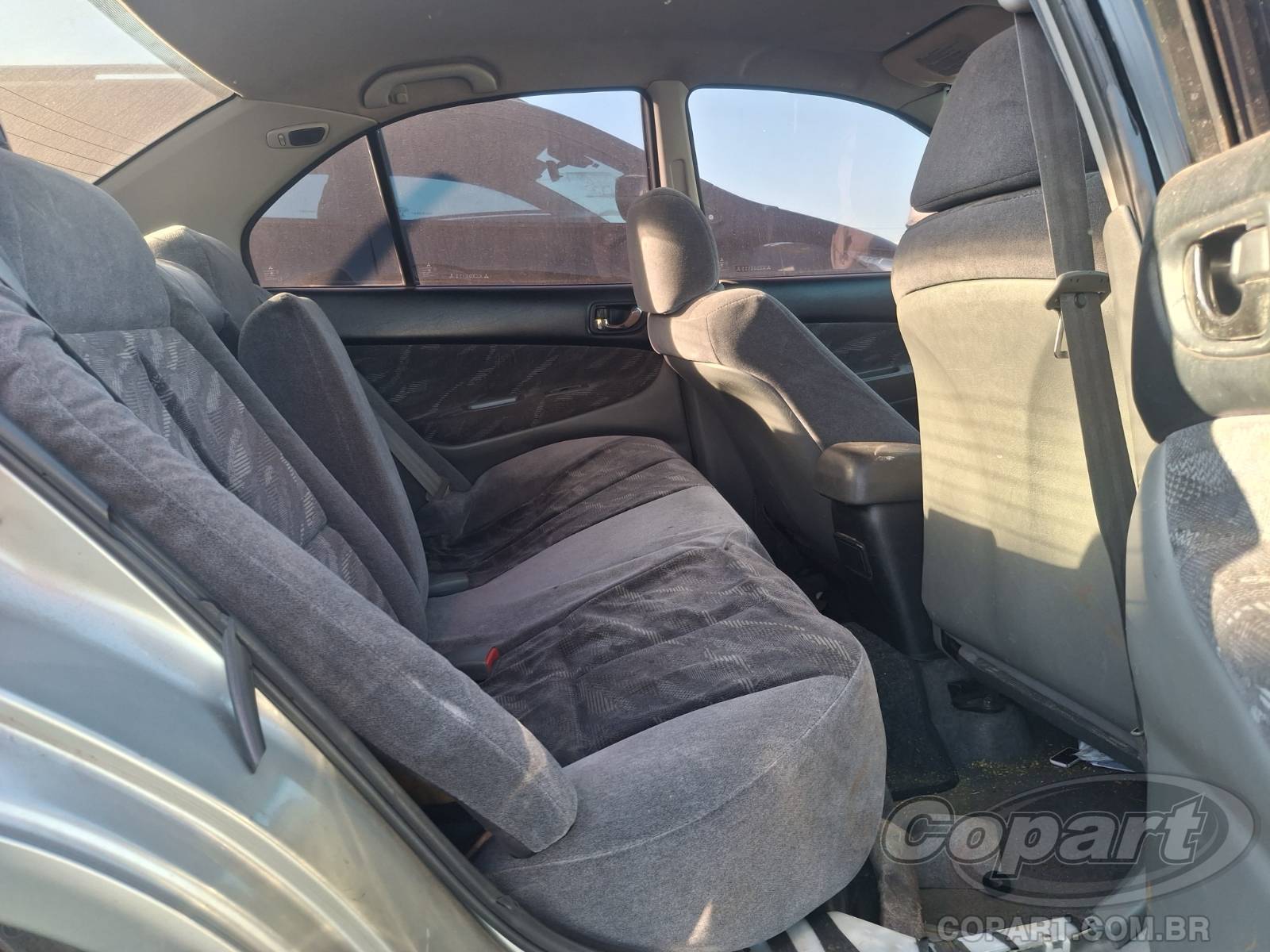 Foto 6 de 10: 1999 MITSUBISHI GALANT