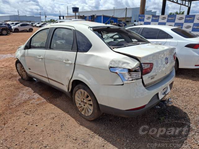 2014 FIAT GRAND SIENA 