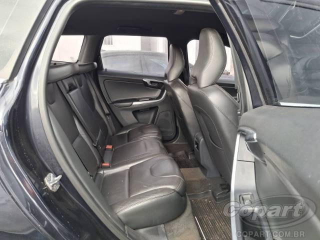2017 VOLVO XC60 
