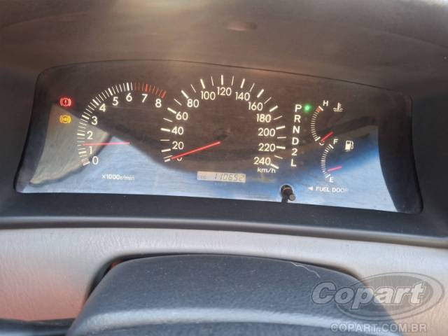 2004 TOYOTA COROLLA 