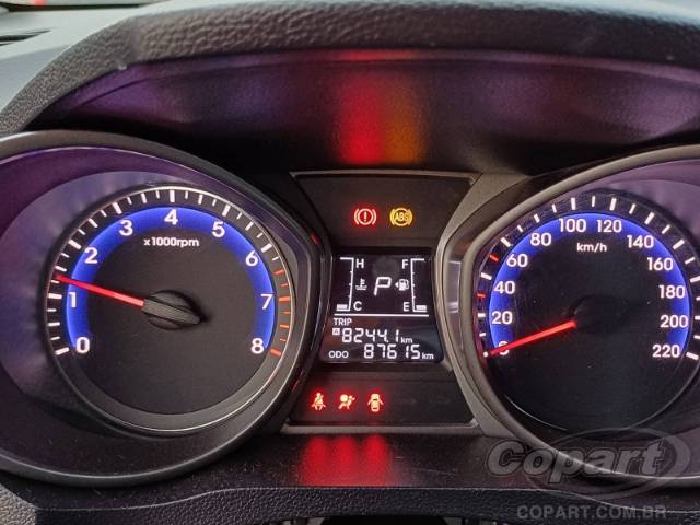 2015 HYUNDAI HB20S 