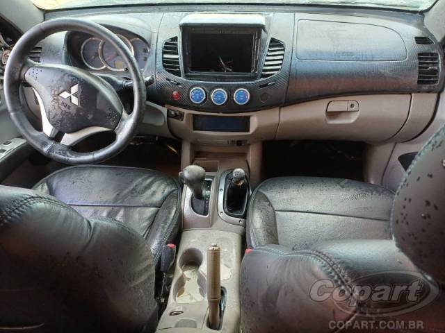 2009 MITSUBISHI L200 TRITON 