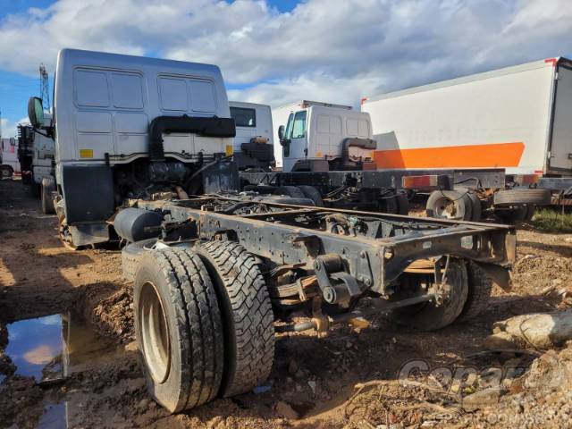 2013 FORD CARGO 816 