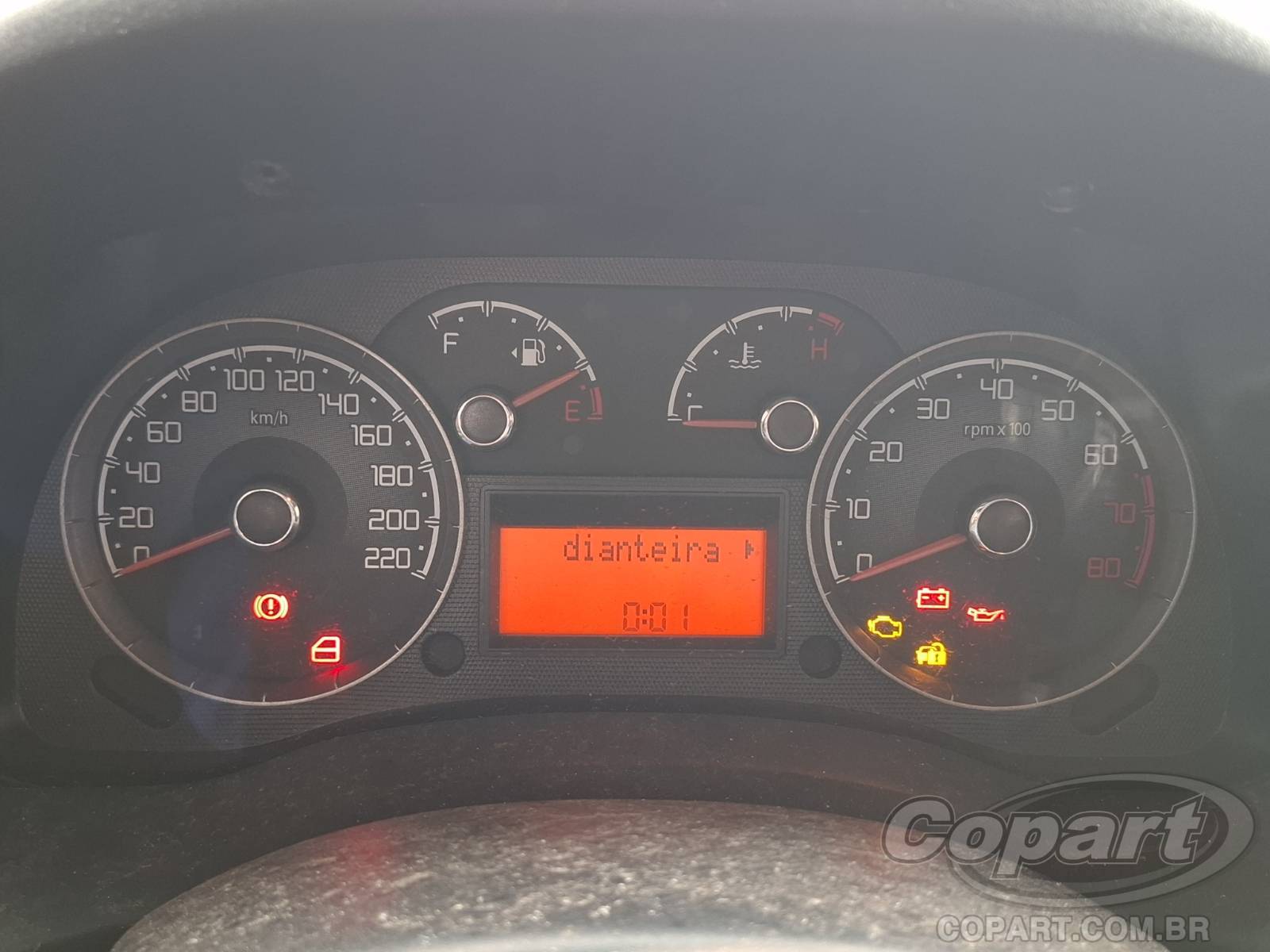 Foto 8 de 11: 2015 FIAT DOBLO