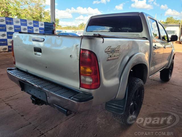 2011 TOYOTA HILUX CD 