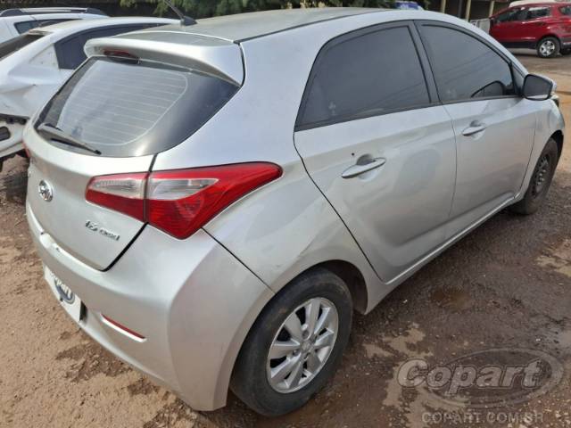 2014 HYUNDAI HB20 