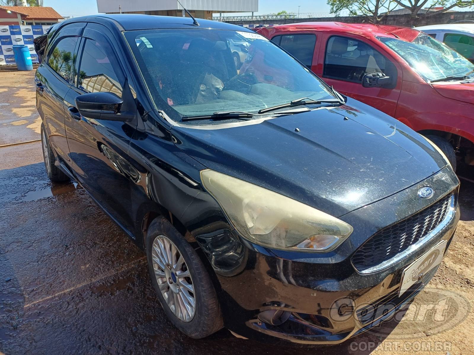 Ford KA 2015 em leilão
