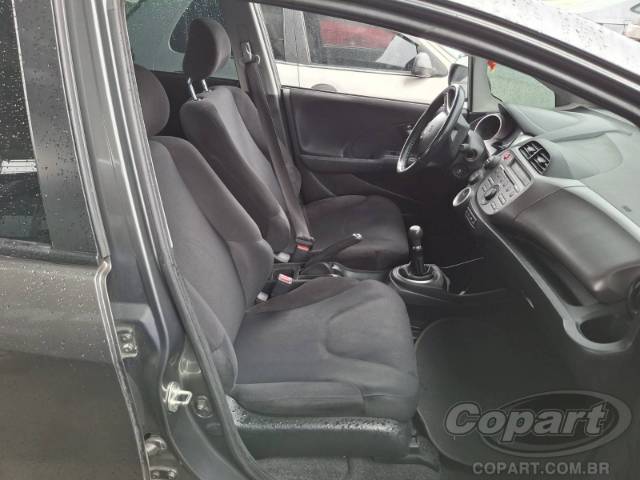 2011 HONDA FIT 