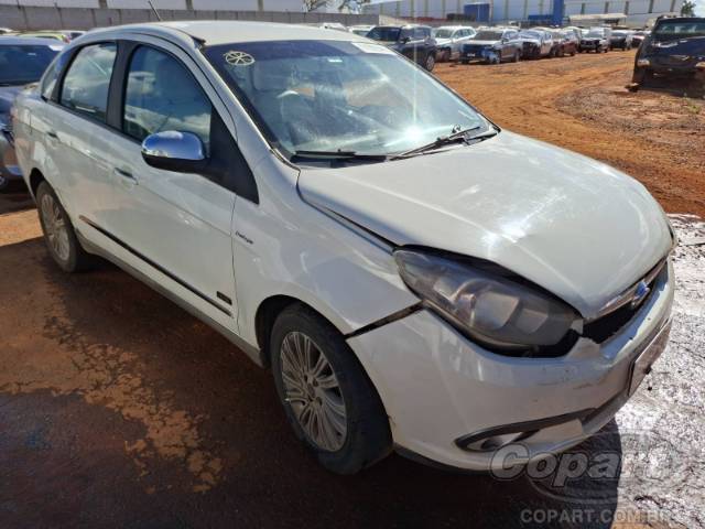 2014 FIAT GRAND SIENA 