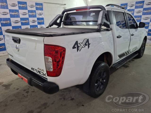2022 NISSAN FRONTIER CD 