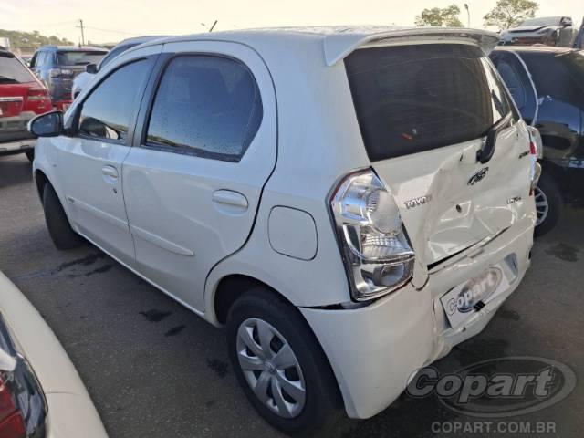2016 TOYOTA ETIOS 