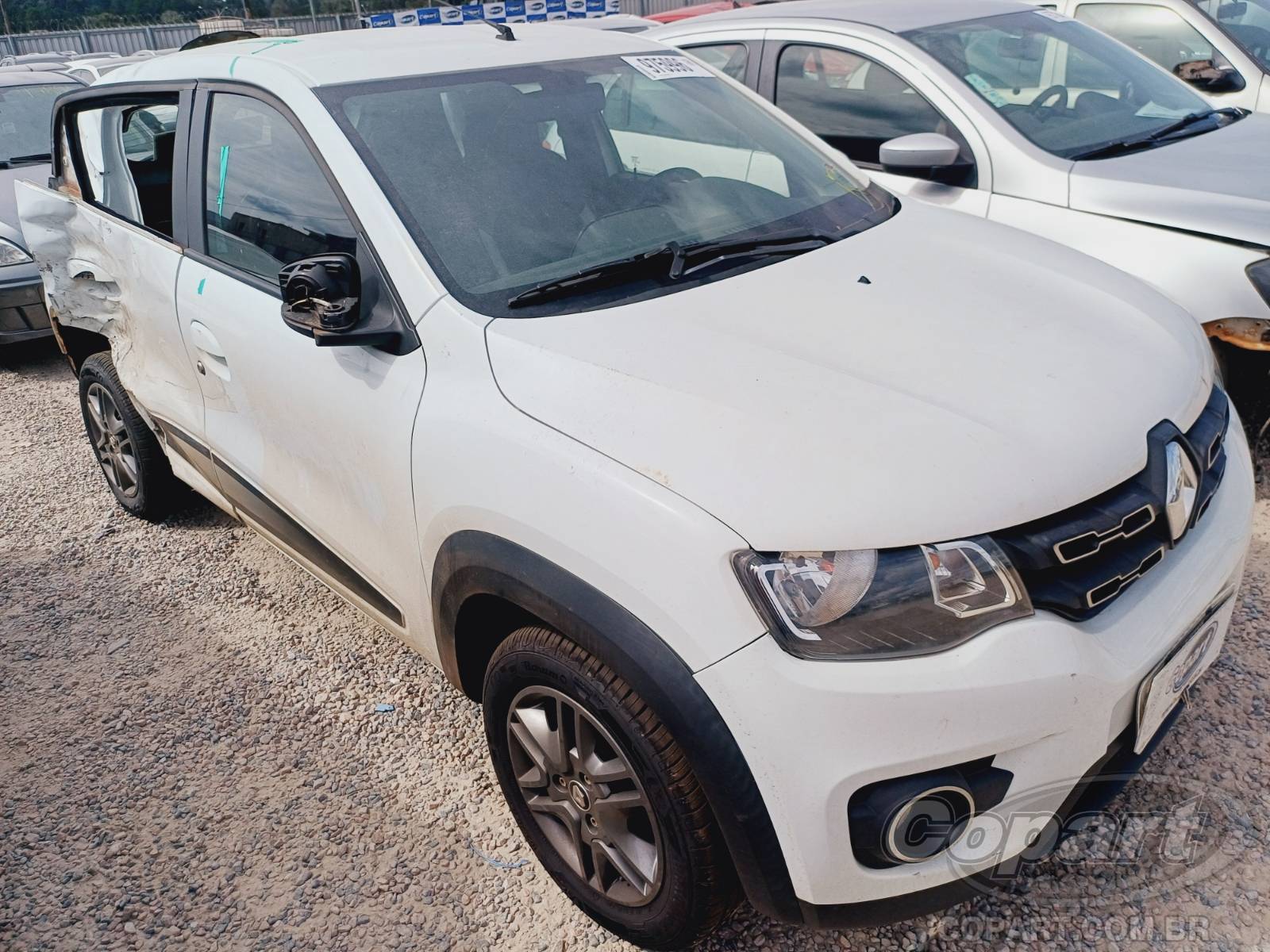 Renault Kwid Intense 1.0 SCe 2019 Médio Dano Lateral