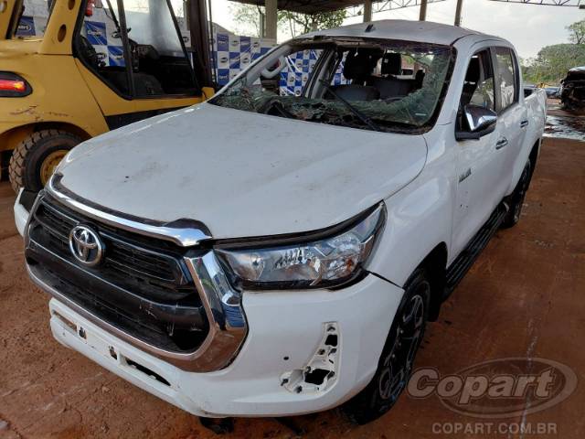 2021 TOYOTA HILUX CD 