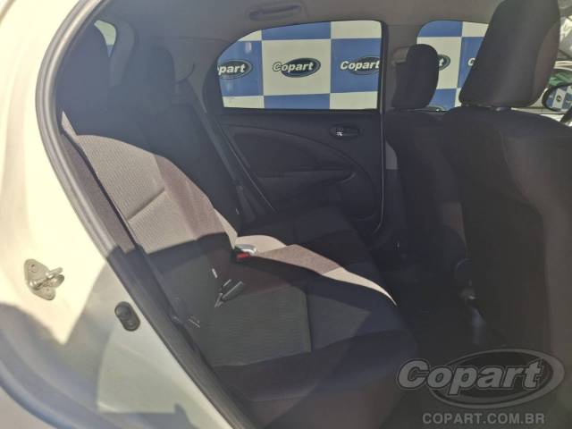 2017 TOYOTA ETIOS 