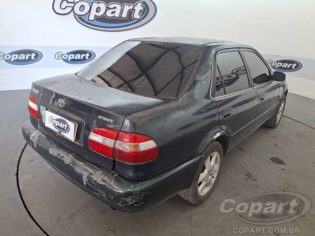 2001 TOYOTA COROLLA 