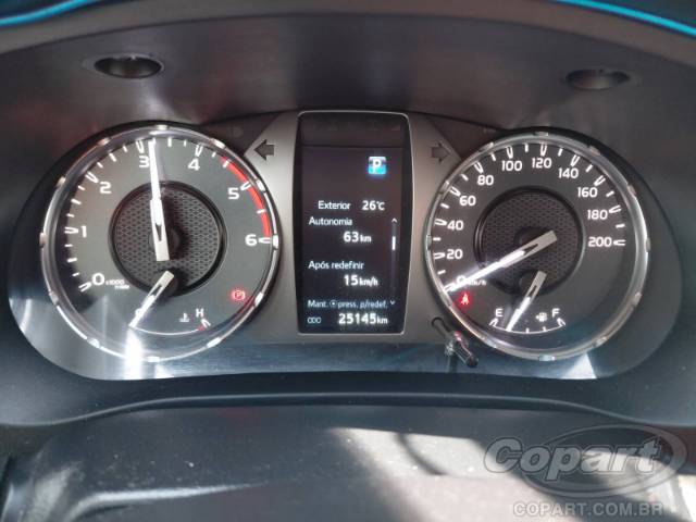2024 TOYOTA HILUX CD 