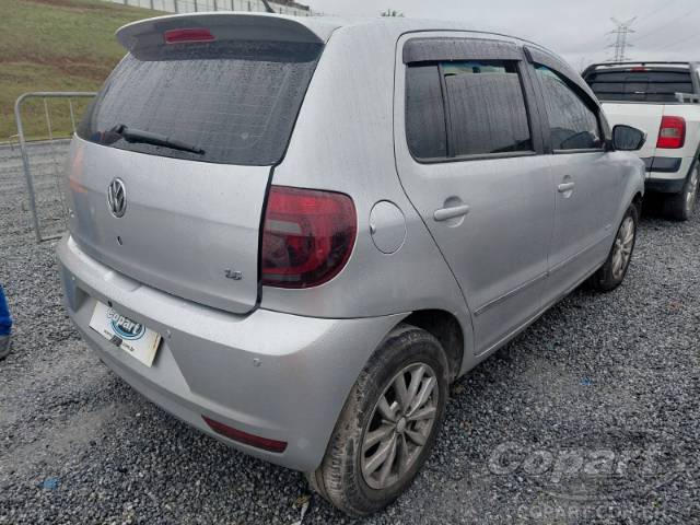 2012 VOLKSWAGEN FOX 