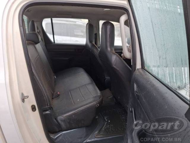 2019 TOYOTA HILUX CD 