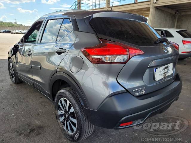 2020 NISSAN KICKS 