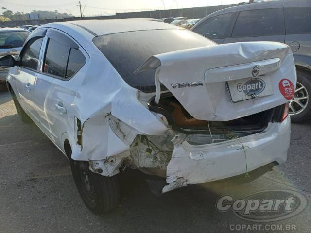 2020 NISSAN VERSA 
