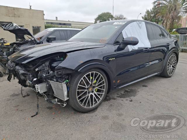 2023 PORSCHE CAYENNE COUPE 