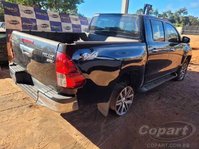 2016 TOYOTA HILUX CD 