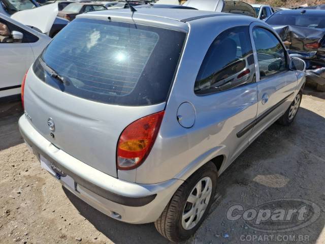 2002 CHEVROLET CELTA 