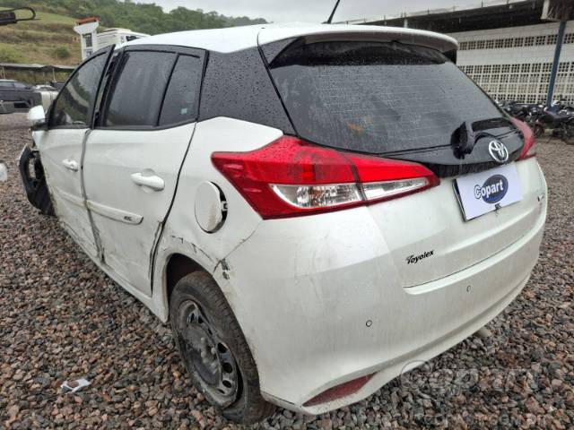 2024 TOYOTA YARIS 