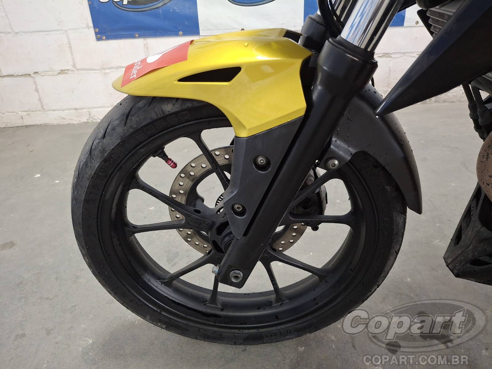 Foto 8 de 10: 2023 HONDA CB 300F