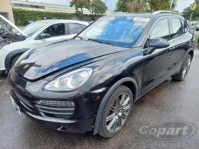 2011 PORSCHE CAYENNE 
