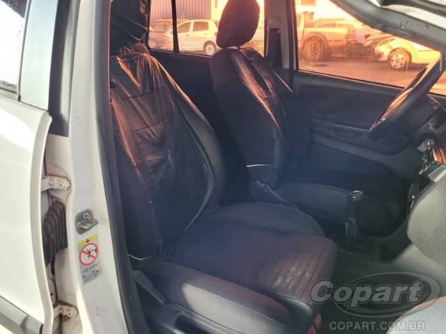 2012 VOLKSWAGEN SPACEFOX 