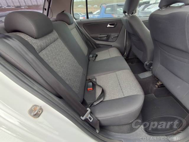 2014 VOLKSWAGEN FOX 