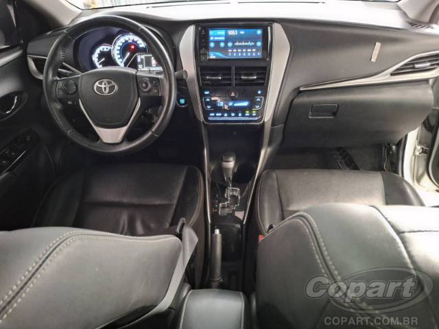 2019 TOYOTA YARIS SEDA 