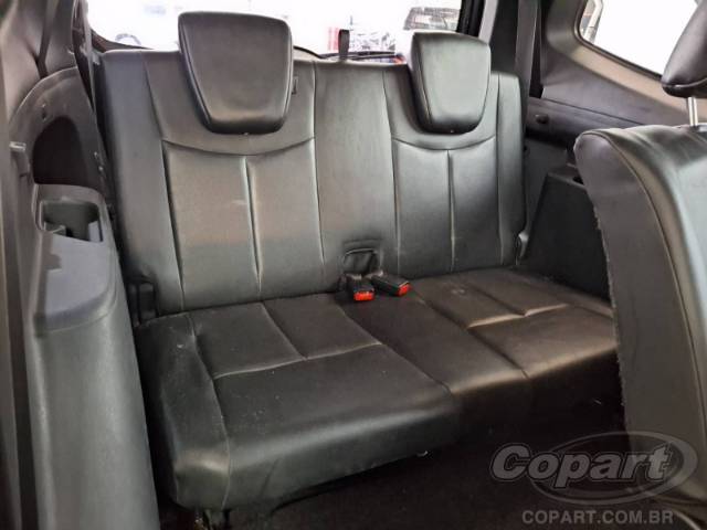 2013 NISSAN GRAND LIVINA 