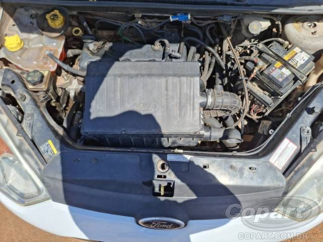 2013 FORD FIESTA SEDAN 