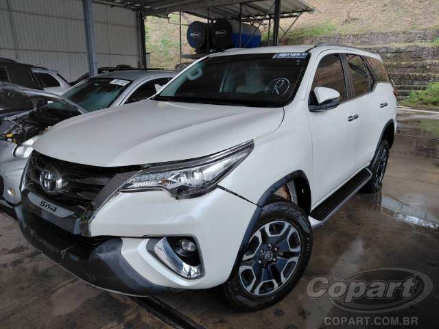 2020 TOYOTA SW4 