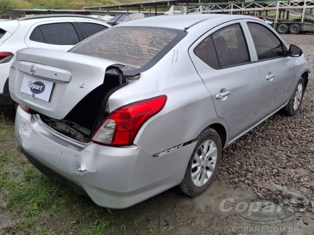 2018 NISSAN VERSA 