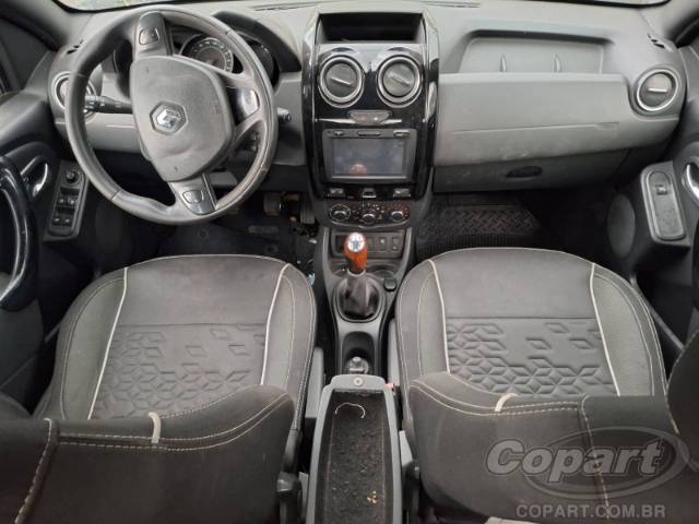 2016 RENAULT DUSTER OROCH 