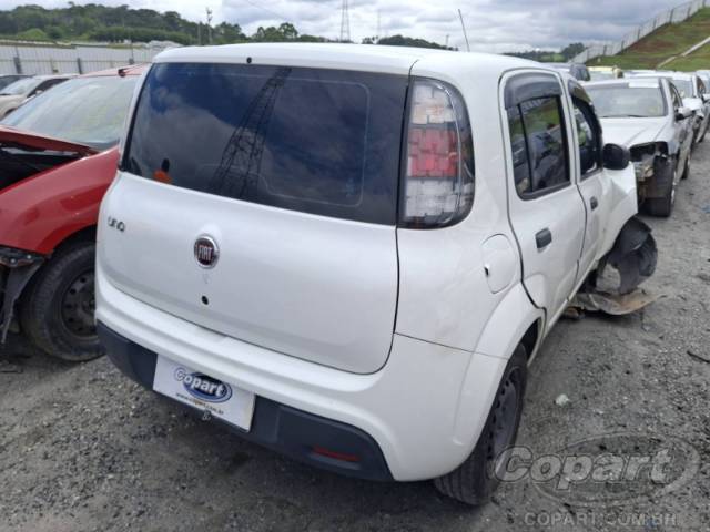 2021 FIAT UNO 